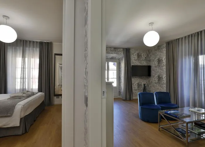 Como Lake Suites * Como