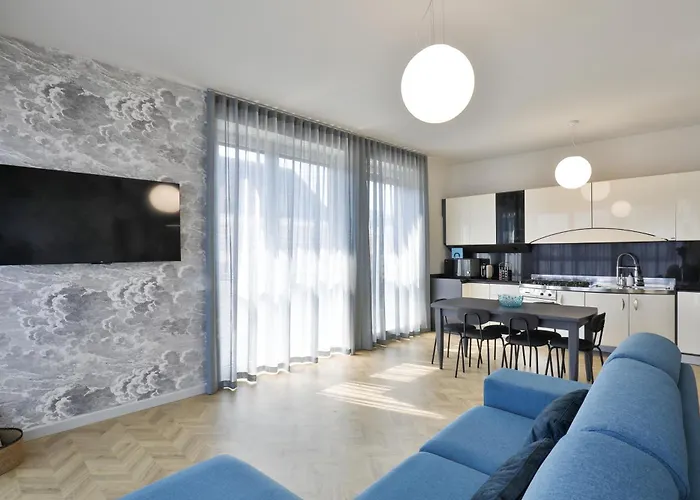 Como Lake Suites * Como