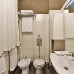 Como Lake Suites *