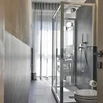 Como Lake Suites