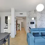 Appartamento Como Lake Suites *