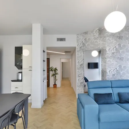 Daire Como Lake Suites *